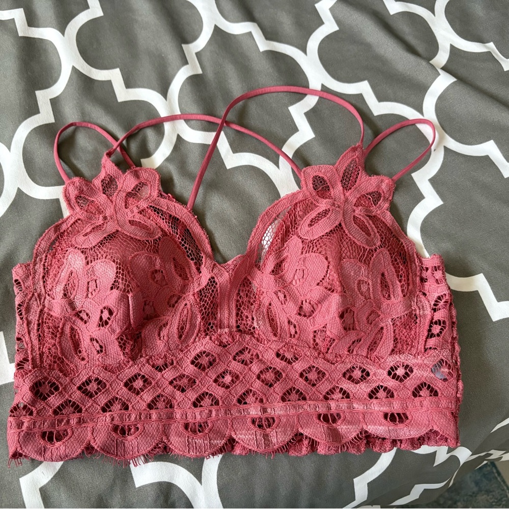 Zenana Outfitters Coral Lace Bralette